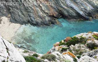 Santorineica Playas de Sikinos en Ciclades, Islas Griegas, Grecia